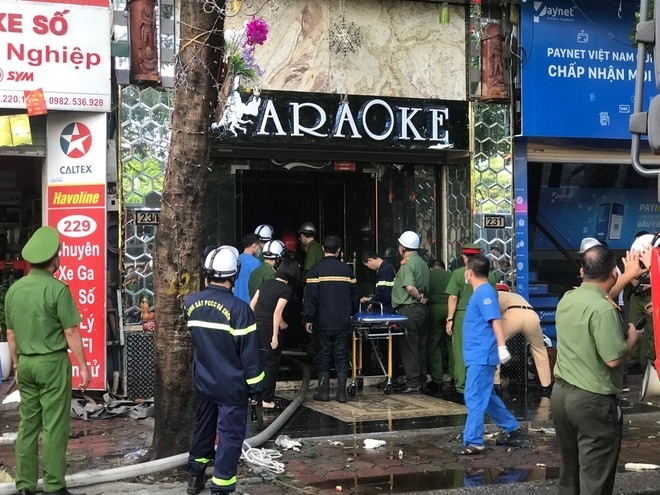 Thông tin chi tiết vụ cháy quán karaoke khiến ba chiến sĩ hi sinh