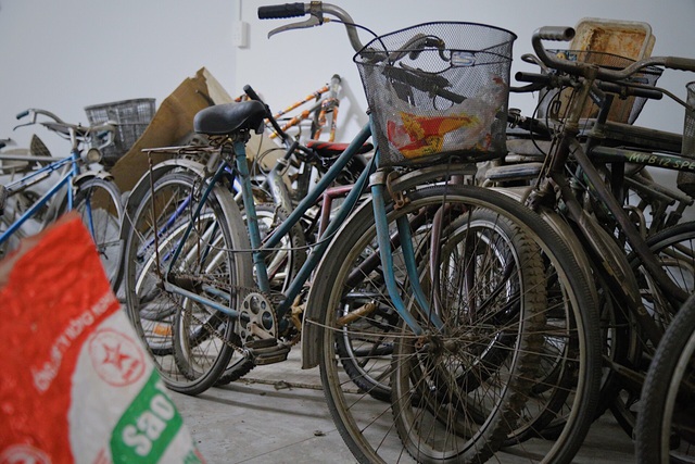 Lão sửa xe khùng và hơn 300 chiếc xe đạp tặng trẻ em nghèo - 10