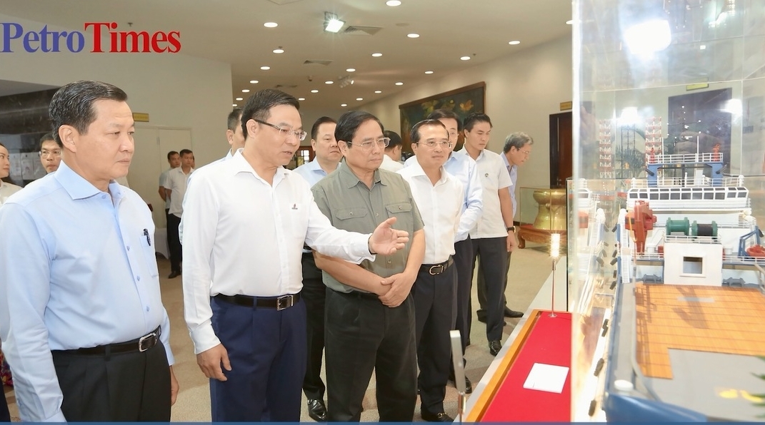[PetroTimesMedia] Thủ tướng Chính phủ Phạm Minh Chính làm việc với Tập đoàn Dầu khí Quốc gia Việt Nam