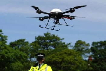 Tin tức thế giới 17/10: Cảnh sát Thụy Điển dùng flycam ngăn tội phạm