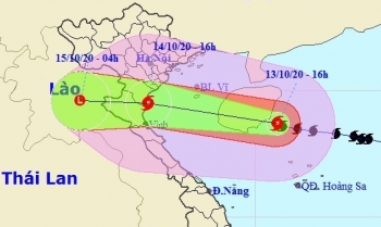 Chiều 14/10, bão số 7 giật cấp 11 áp sát các tỉnh Đồng bằng Bắc Bộ và Bắc Trung Bộ
