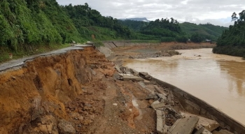 Quảng Nam: Thêm 11 người bị núi vùi lấp ở huyện Phước Sơn