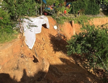 Khẩn cấp ứng phó lũ quét và sạt lở đất tại Nghệ An, Hà Tĩnh
