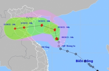 Bão số 7 giật cấp 10 gần quần đảo Hoàng Sa, Bắc Bộ và phía Bắc của Trung Bộ chuẩn bị mưa lớn