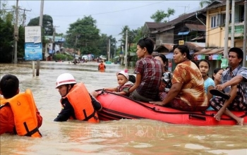 Ứng phó bão số 12: Kích hoạt phương án sơ tán hơn 400.000 dân 5 tỉnh Nam Trung Bộ
