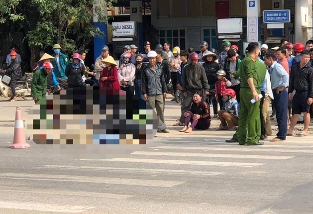 Nghệ An: Truy tìm người gây va chạm khiến chủ xe máy ngã xuống đường, bị xe tải chẹn