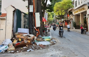 Hà Nội: Từ năm 2021, các quận, huyện, thị xã sẽ chủ động lựa chọn nhà thầu duy trì vệ sinh