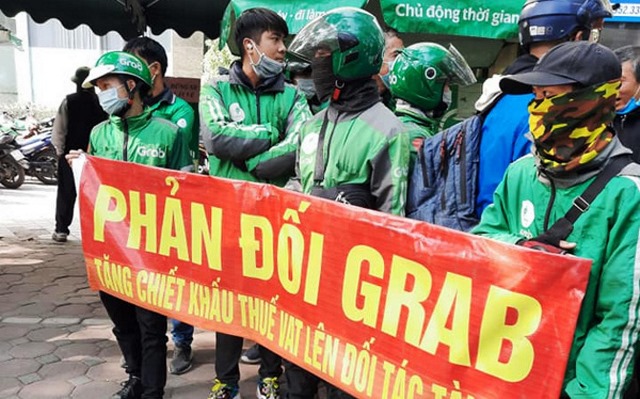 Grab bị “cảnh cáo” sau khi “bật” Tổng cục Thuế