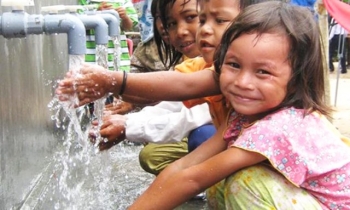 Nước sạch vẫn chưa đến được với trên 30 triệu người dân nông thôn