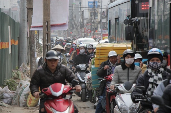 Khốn khổ chen nhau trên tuyến đường vành đai nghìn tỷ