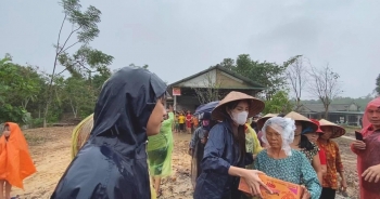 Bộ Tài chính đề xuất cá nhân quyên góp cứu trợ phải công khai số tiền