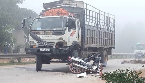 tin tuc ngay 271 cuu ho doan tau se1 bi trat banh