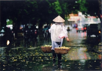 Thời tiết hôm nay 7/11: Hà Nội có mưa rào và dông