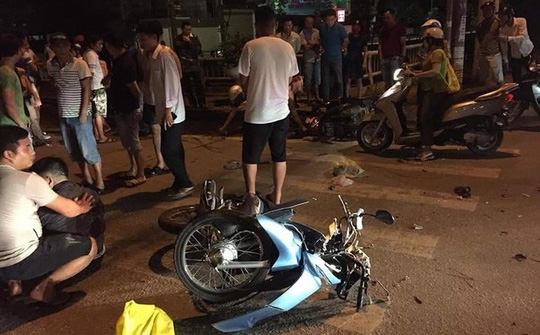 tin tuc ngay 1611 khoi to ca si choi ma tuy da roi nhet toi vao mieng ban gai