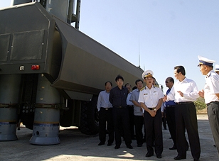 Thủ tướng thị sát hệ thống tên lửa phòng thủ bờ biển Bastion