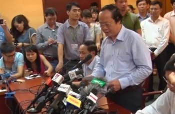 [VIDEO] Thứ trưởng Bộ TN-MT trả lời vụ cá chết ở miền Trung