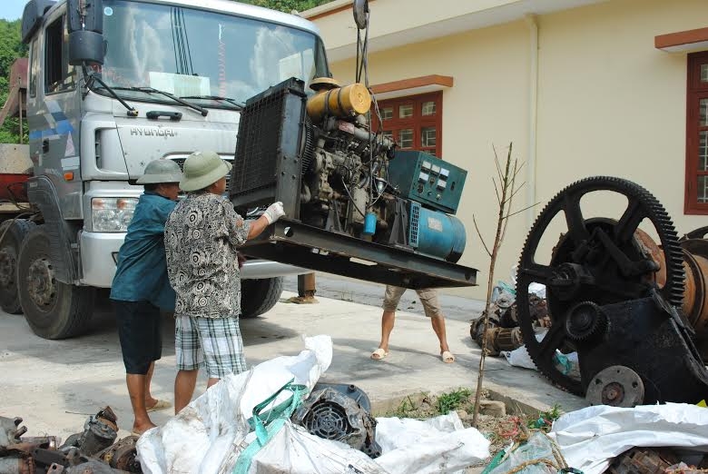 Bắt giữ hàng nghìn máy móc, linh kiện nhập lậu