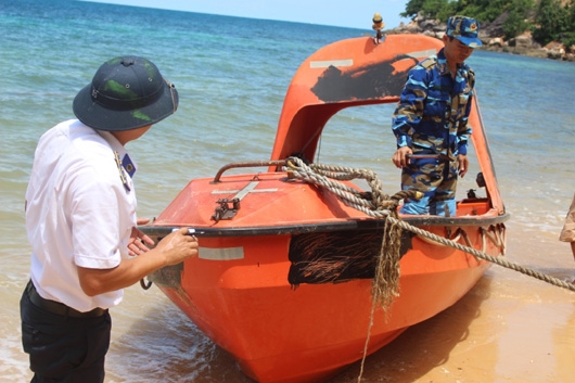 Cảnh sát biển Việt Nam đã truy lùng 8 tên cướp biển vũ trang như thế nào?