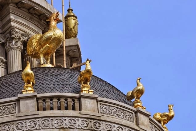 "Lâu đài gà vàng" của đại gia Thanh "sắt" thách đố chính quyền