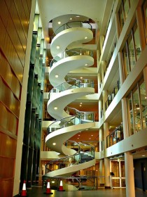 Một vài thiết kế cầu thang xoắn ốc tuyệt đẹp khắp thế giới