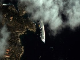 Những bức ảnh chụp từ vệ tinh đẹp nhất năm 2012