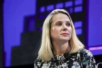 Yahoo cắt giảm chi phí, 1.600 nhân viên sắp mất việc