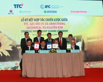 Thành Thành Công ký kết hợp tác chiến lược với IFC và Quỹ Năng lượng sạch Armstrong