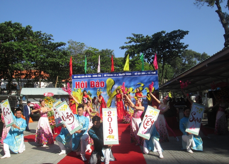 ba ria vung tau tung bung khai mac hoi bao xuan ky hoi 2019