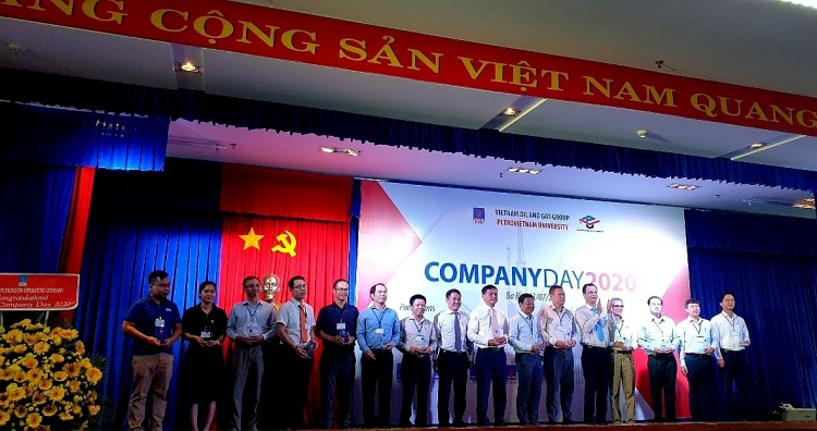 pvu to chuc thanh cong ngay hoi huong nghiep company day 2020