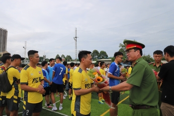 Tuổi trẻ Dầu khí tham gia Giải bóng đá giao hữu chào mừng Ngày truyền thống lực lượng Cảnh sát nhân dân Việt Nam