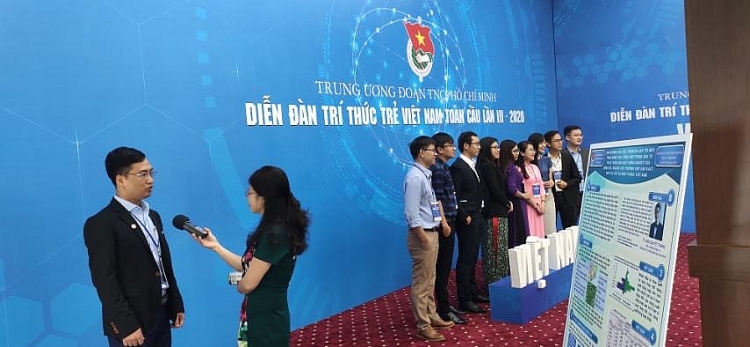 Giảng viên PVU tham dự Diễn đàn Trí thức trẻ Việt Nam toàn cầu năm 2020