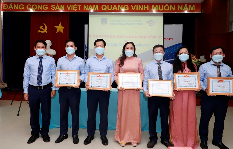 Nỗ lực vượt khó, PVU hoàn thành vượt mức kế hoạch năm 2021