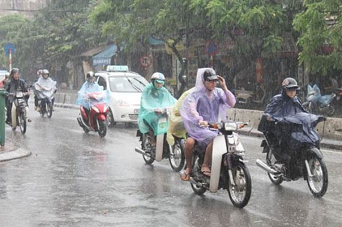 thoi tiet ngay 56 ha noi sang som co mua rao va dong