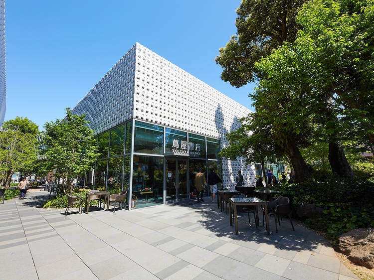 Điểm danh 9 hiệu sách và thư viện đẹp nhất Nhật Bản