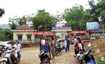 Điều tra việc nam thanh niên vào trường đâm học sinh tử vong ở Thanh Hóa
