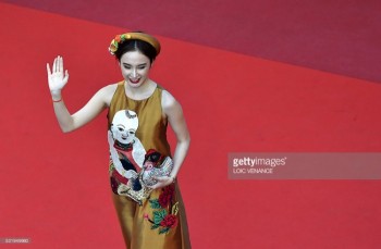 'Dọn sạch' thảm đỏ Cannes để Angela Phương Trinh tỏa sáng?