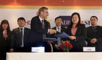 ADB tài trợ 100 triệu USD cho HDBank và SHB