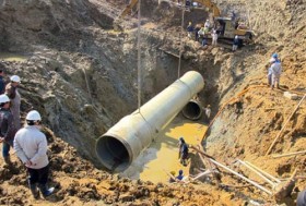 Đường ống nước sông Đà 7 lần vỡ: Phải chăng là vì "lợi ích nhóm"?