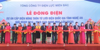 Nghệ An: Đóng điện cho xã Diên Lãm