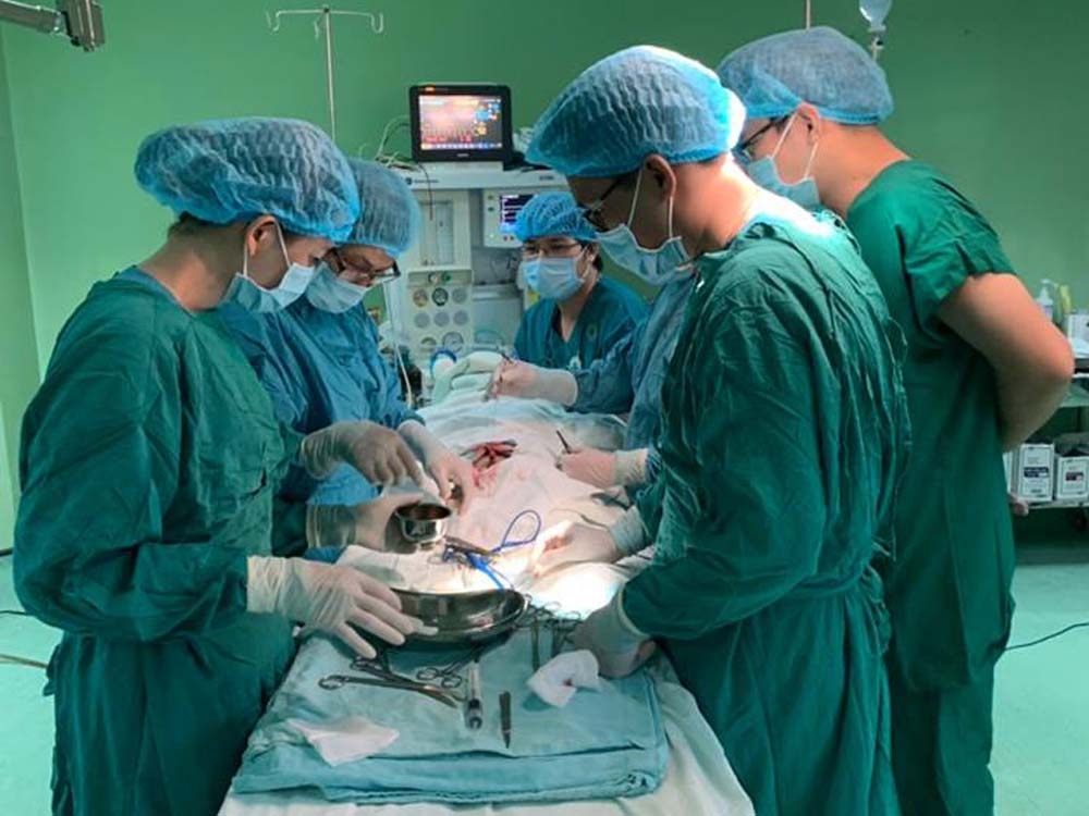 Bệnh viện tuyến quận TP HCM lần đầu tiên phẫu thuật tạo hình dương vật thành công