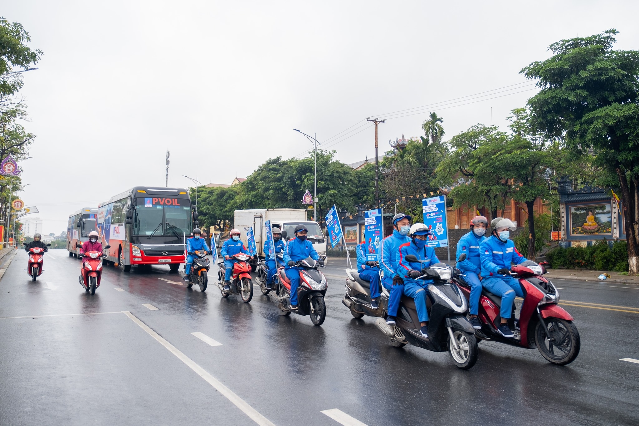 PVOIL Roadshow - Hành trình xuyên Việt