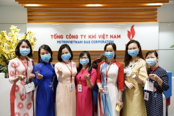Công đoàn - Ban Nữ công PV GAS hưởng ứng Tuần lễ “Áo dài – Di sản văn hoá Việt Nam”