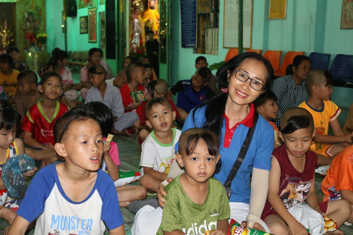 KĐN – Hành trình yêu thương đến Trung tâm nhân đạo Bồng Lai