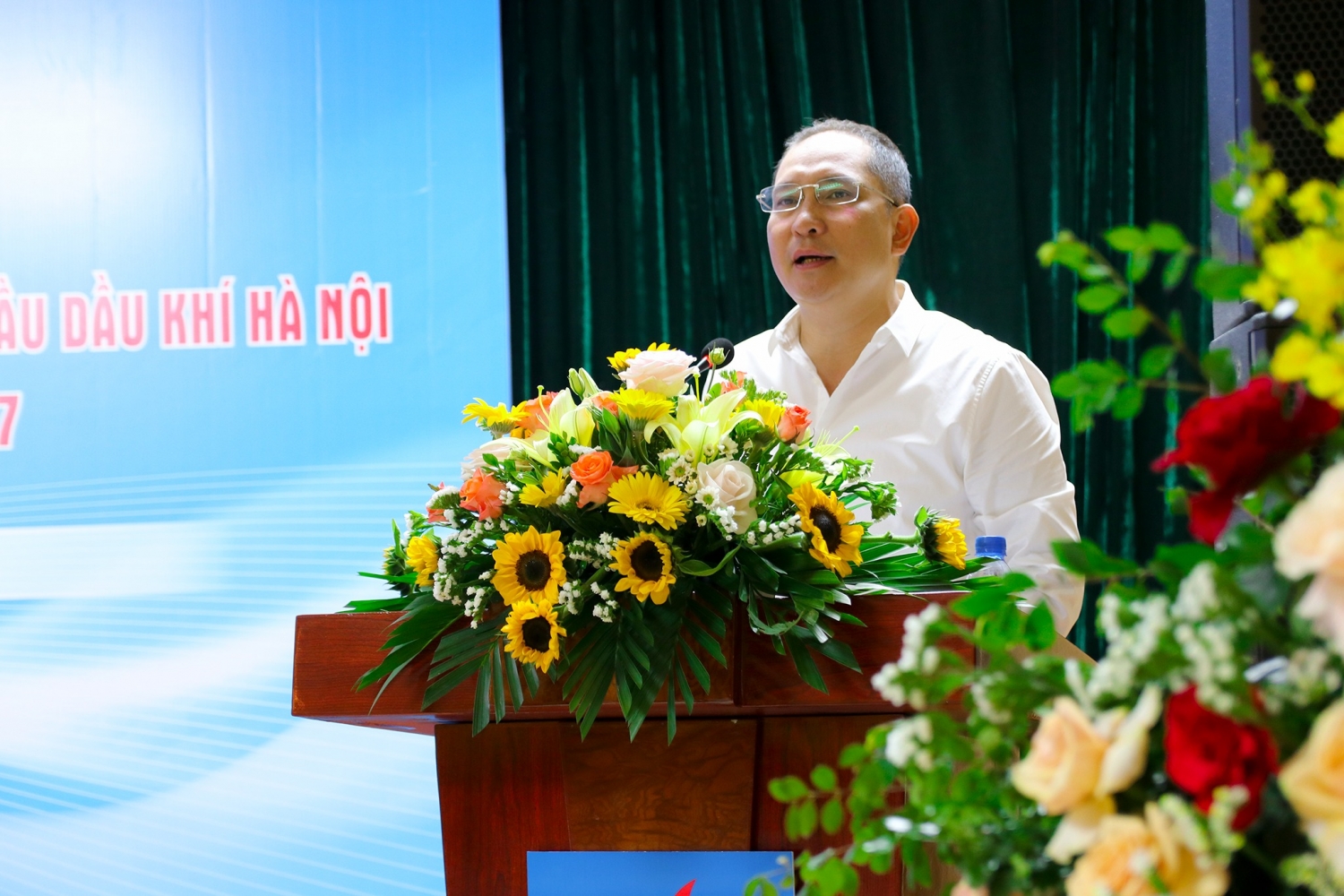 ồng chí Trần Mạnh Hà – Bí thư Đảng ủy, Giám đốc Công ty phát biểu chỉ đạo tại Đại hội.