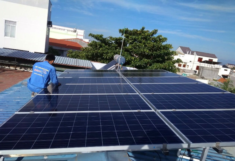 Từ tháng 5, người dân TP HCM được trả tiền bán điện mặt trời
