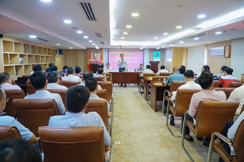 Đồng chí Cao Hoài Dương – Bí thư Đảng ủy, Chủ tịch HĐQT PVOIL chủ trì Hội nghị