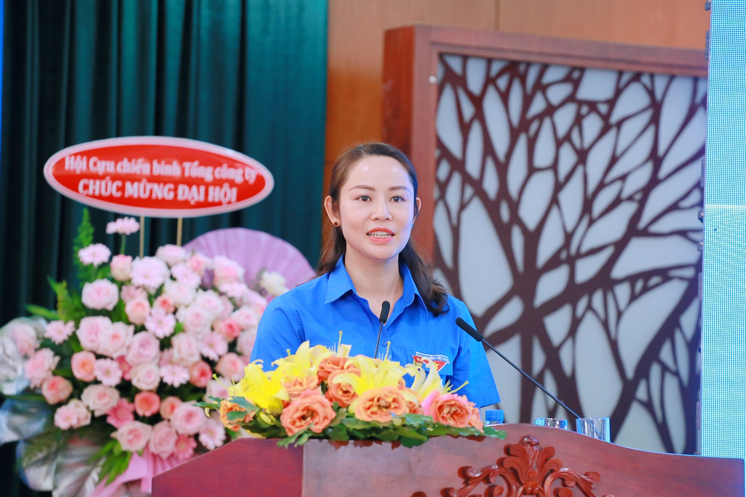 Đồng chí Vũ Thị Thu Hương – Bí thư Đoàn Tập đoàn Dầu khí Quốc gia Việt Nam phát biểu chỉ đạo tại Đại hội