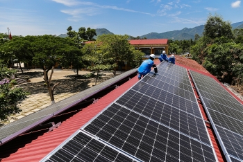 134 hộ dân miền Trung – Tây Nguyên được trả gần 1 tỷ đồng tiền bán điện mặt trời