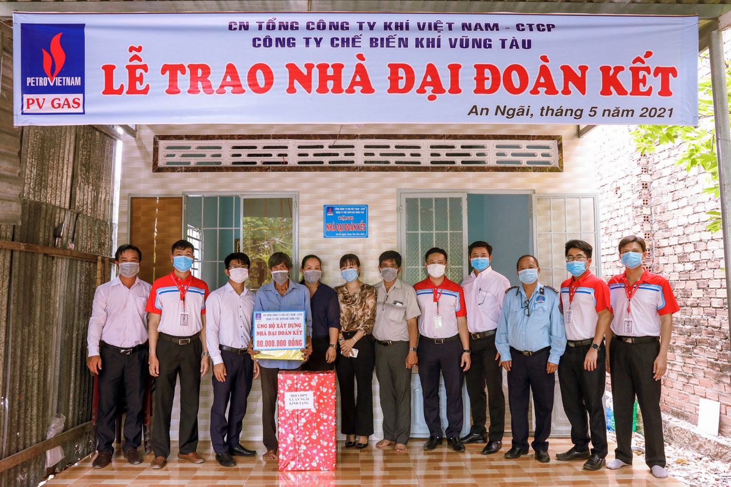 KVT trao tặng 2 nhà Đại đoàn kết tại Long Điền, BR-VT