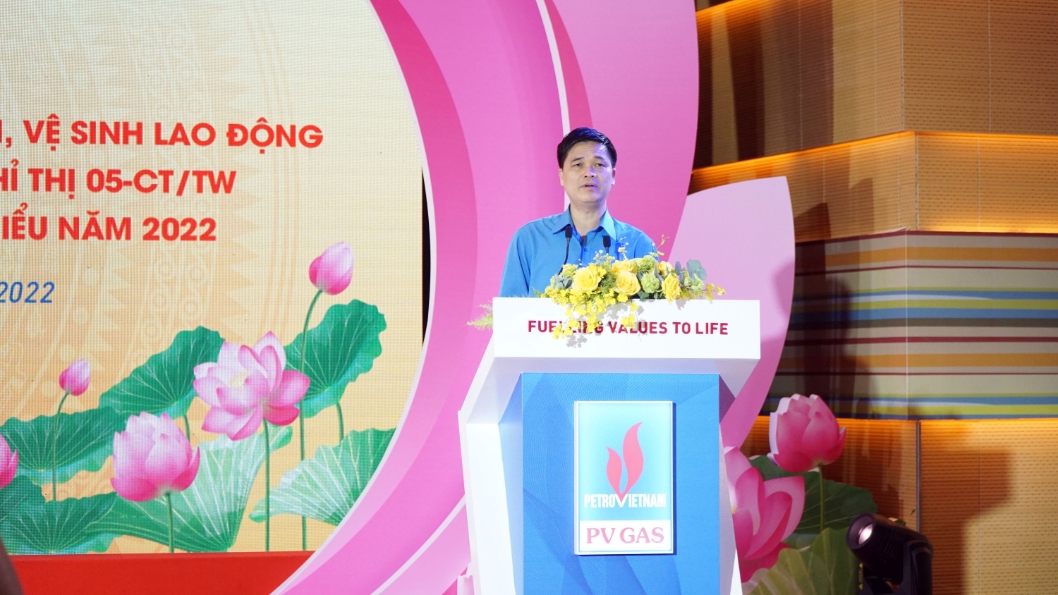 Phó Chủ tịch Tổng LĐLĐ Việt Nam Ngọ Duy Hiểu Phó Chủ tịch Tổng LĐLĐ Việt Nam Ngọ Duy Hiểu